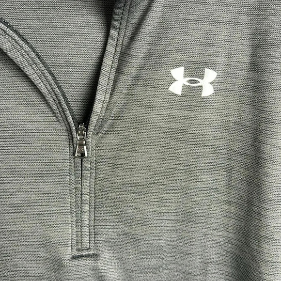Women’s UA Tech Loose Fit Pullover - Picture 2 of 5